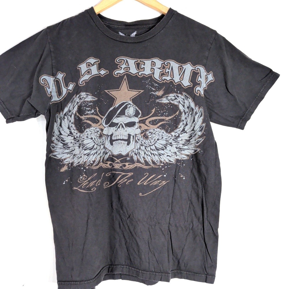 U.S. Army Graphic T-Shirt; Lead The Way Skull Wings Gothic
